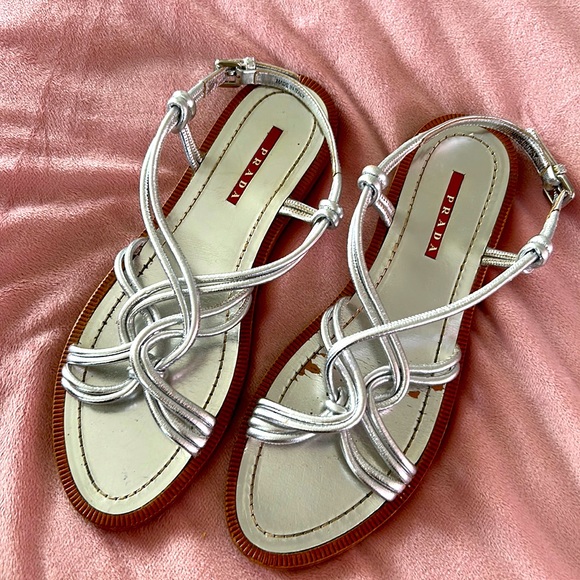 PRADA Metallic Silver Twist Flat Sandals - Picture 2 of 6